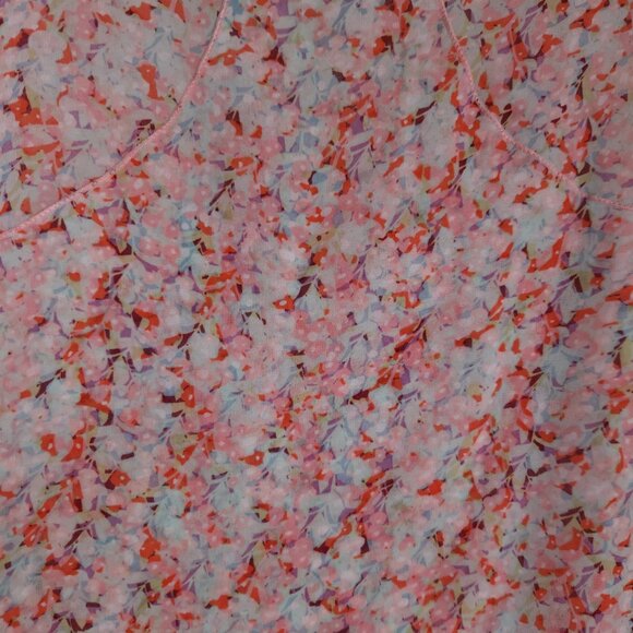 CAbi Womens Small Bella Pink Floral Layered V-Neck Tank Top Blouse 5032 Romantic - Picture 11 of 15